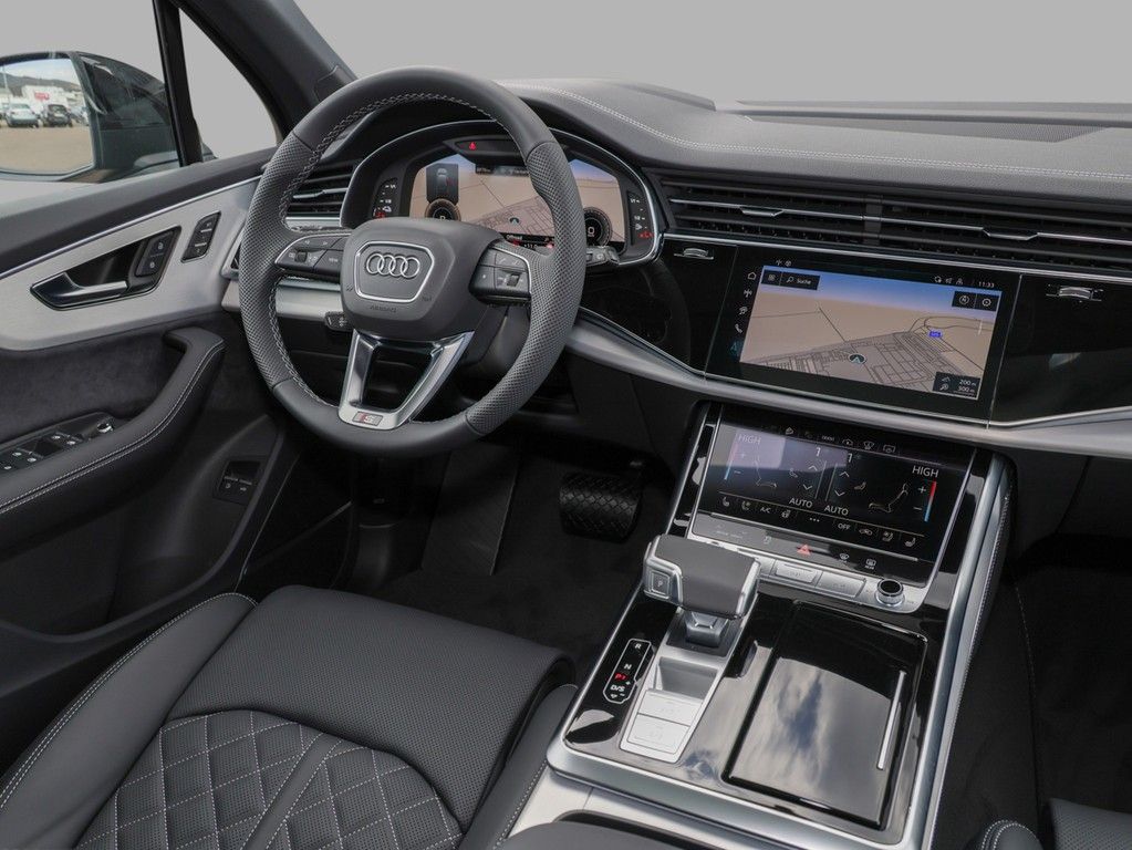 Audi Q7 SUV S line 60 TFSI e quattro