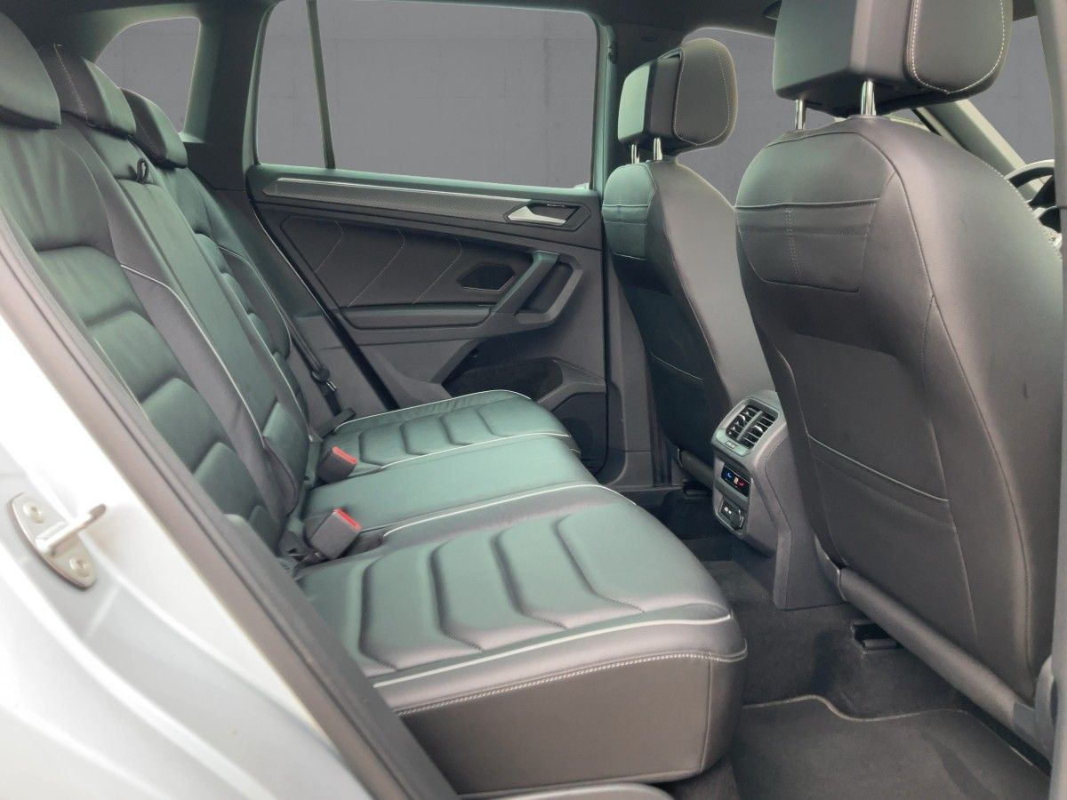 Volkswagen Tiguan 2.0 TSI DSG 4M R-LINE MATRIX+NAVI+AHK+ACC