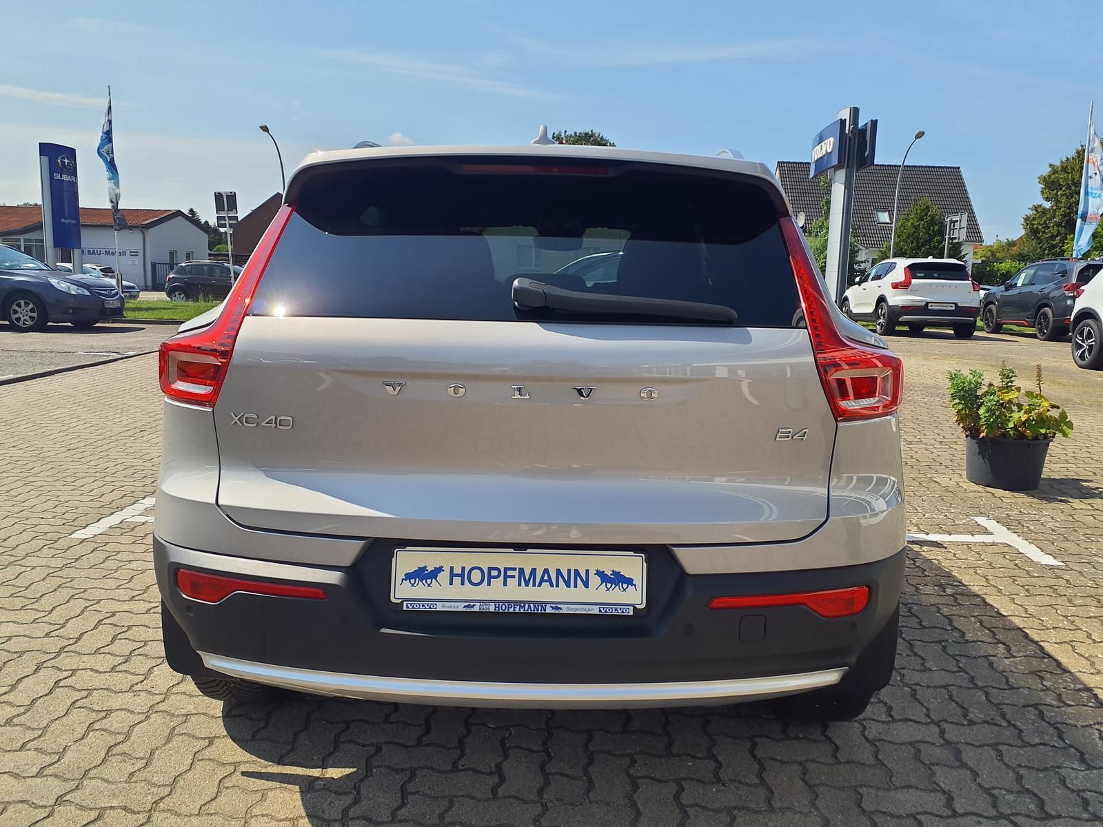 Volvo XC40 B4 Benzin Aut. AHK / ACC / BLIS