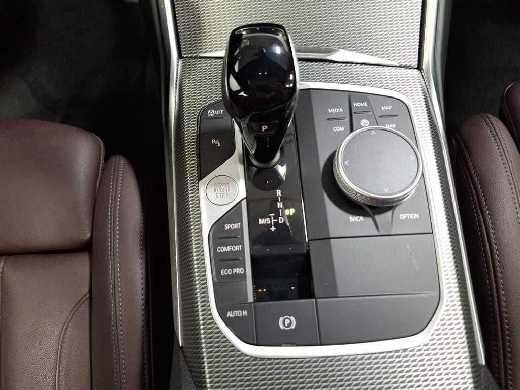 BMW 320d Touring M Sport Steptronic - Samsaru's Car Outlet