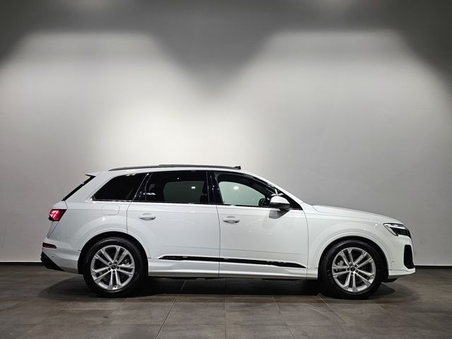Audi Q7 50 TDI S Line Black 7Sitz Pano Matrix Facelif