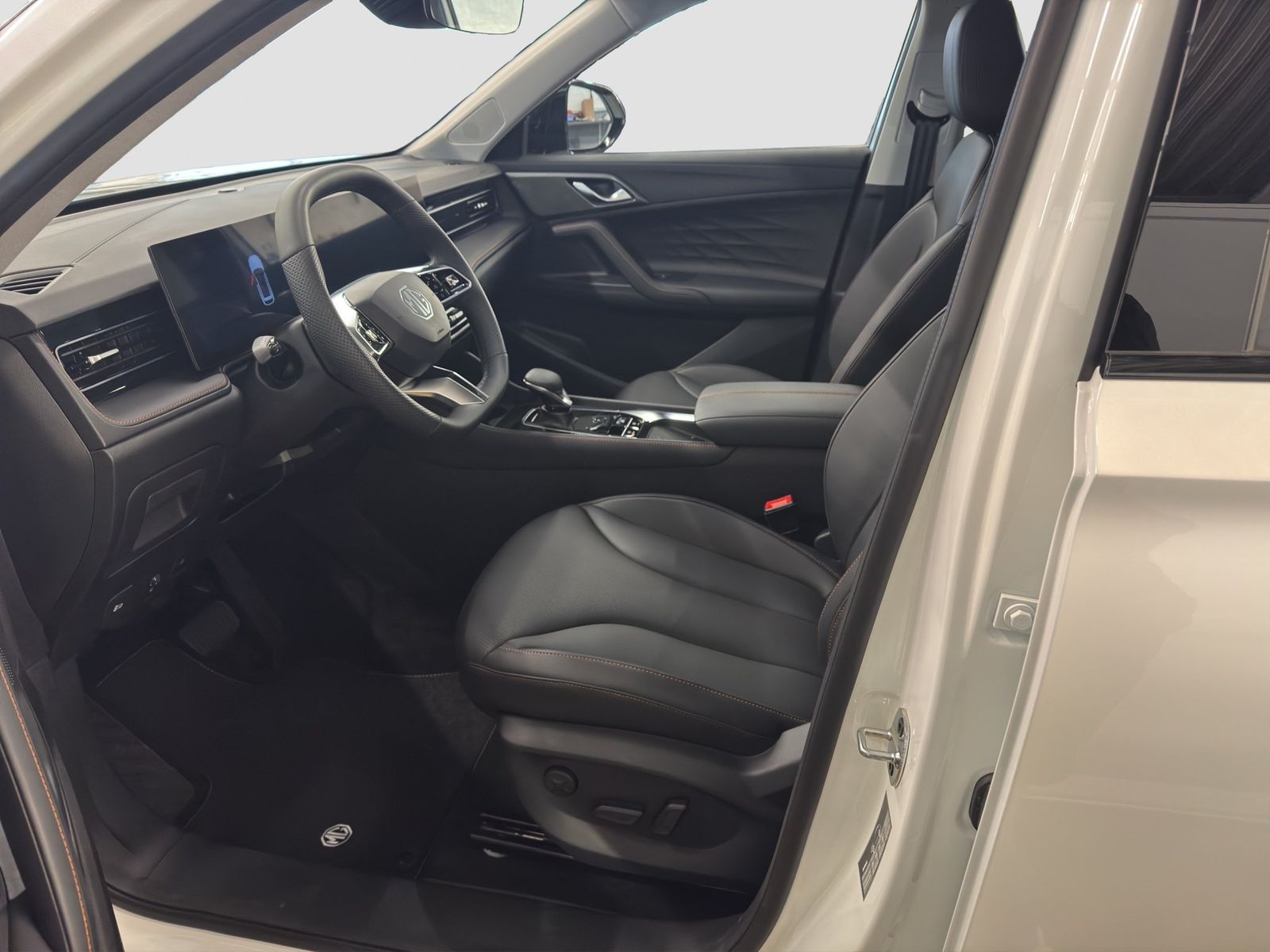 MG HS Luxury 1.5 T PHEV Aut. | LED | ACC | RFK | SH