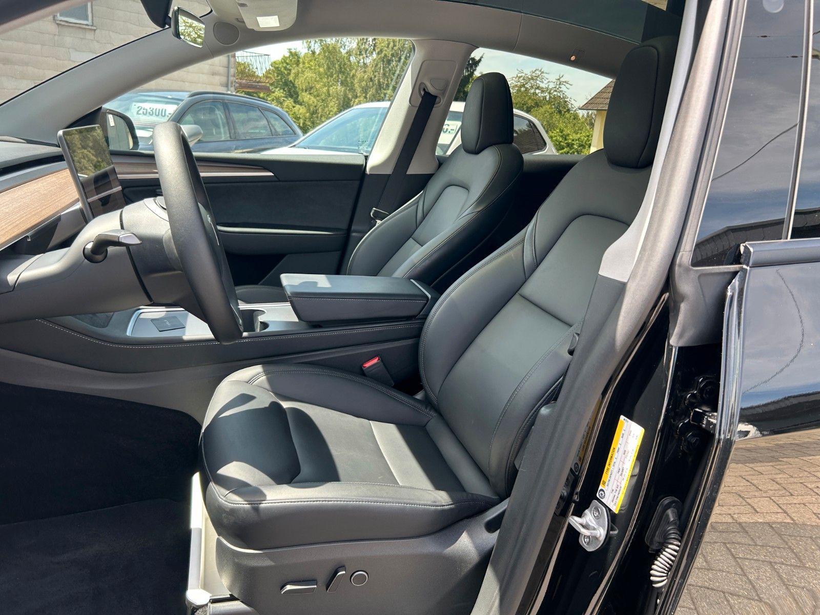 Tesla Model Y Performance Dual AWD