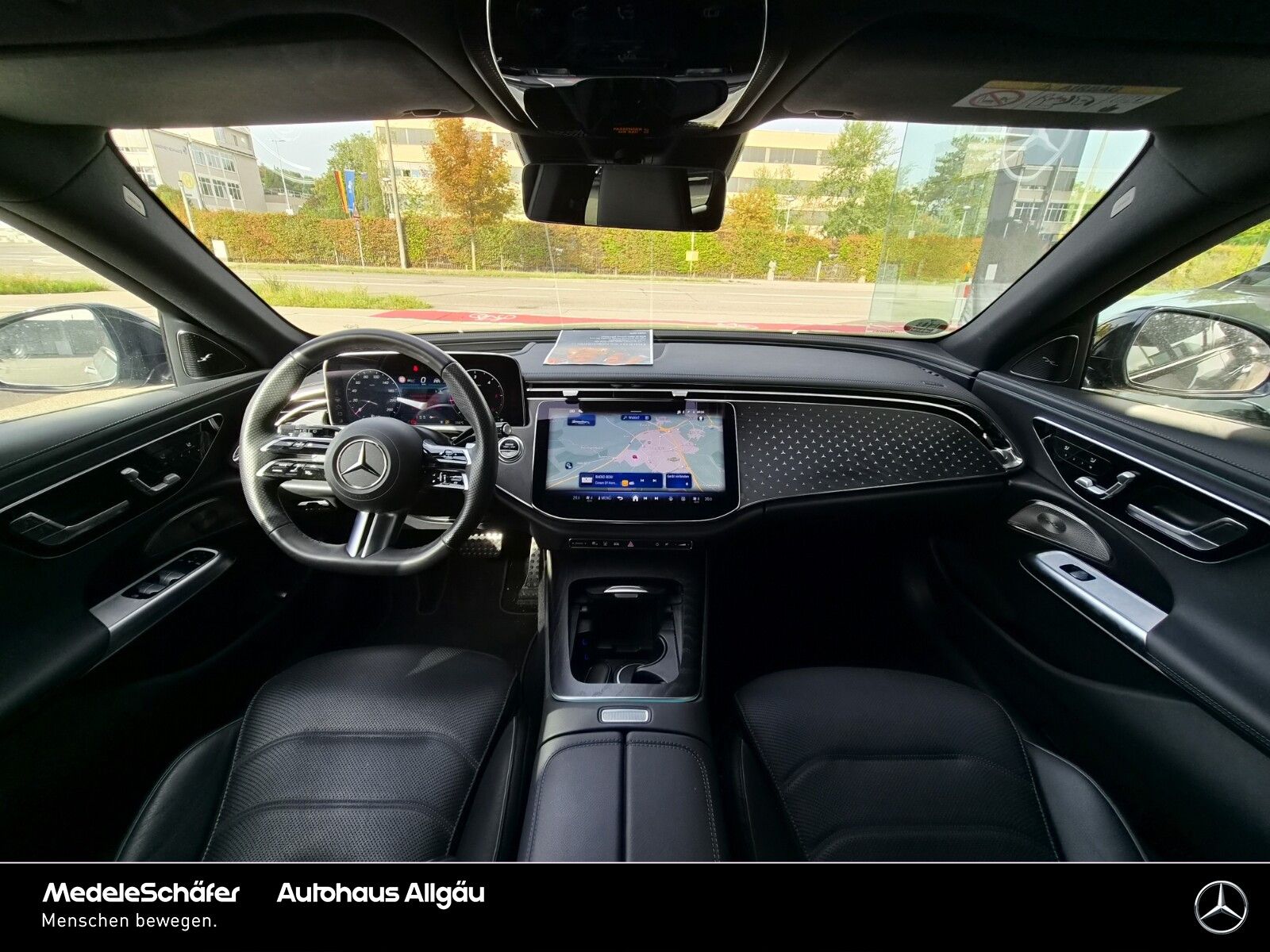 Mercedes-Benz E 220 T d 4M AMG Night Premium+ 20" Airmatic Pan