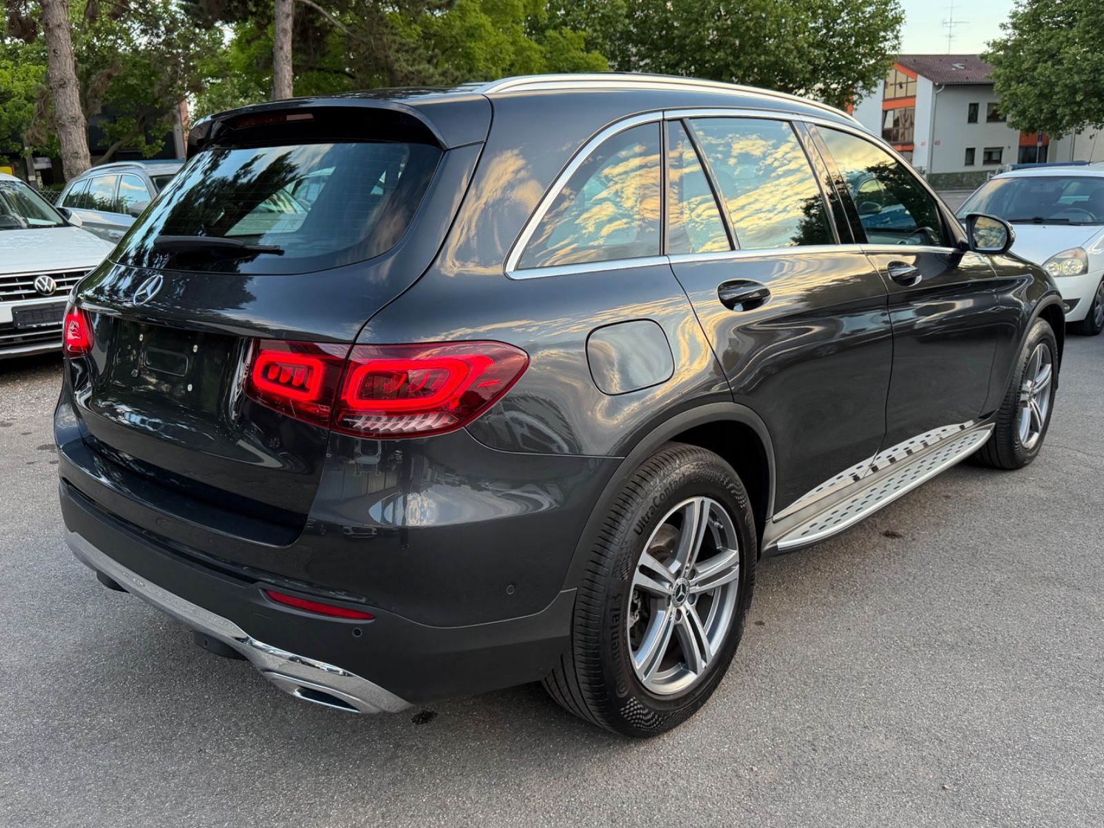 Mercedes-Benz GLC 300 d 4Matic *Exclusive+Head-up+Pano+AHK*
