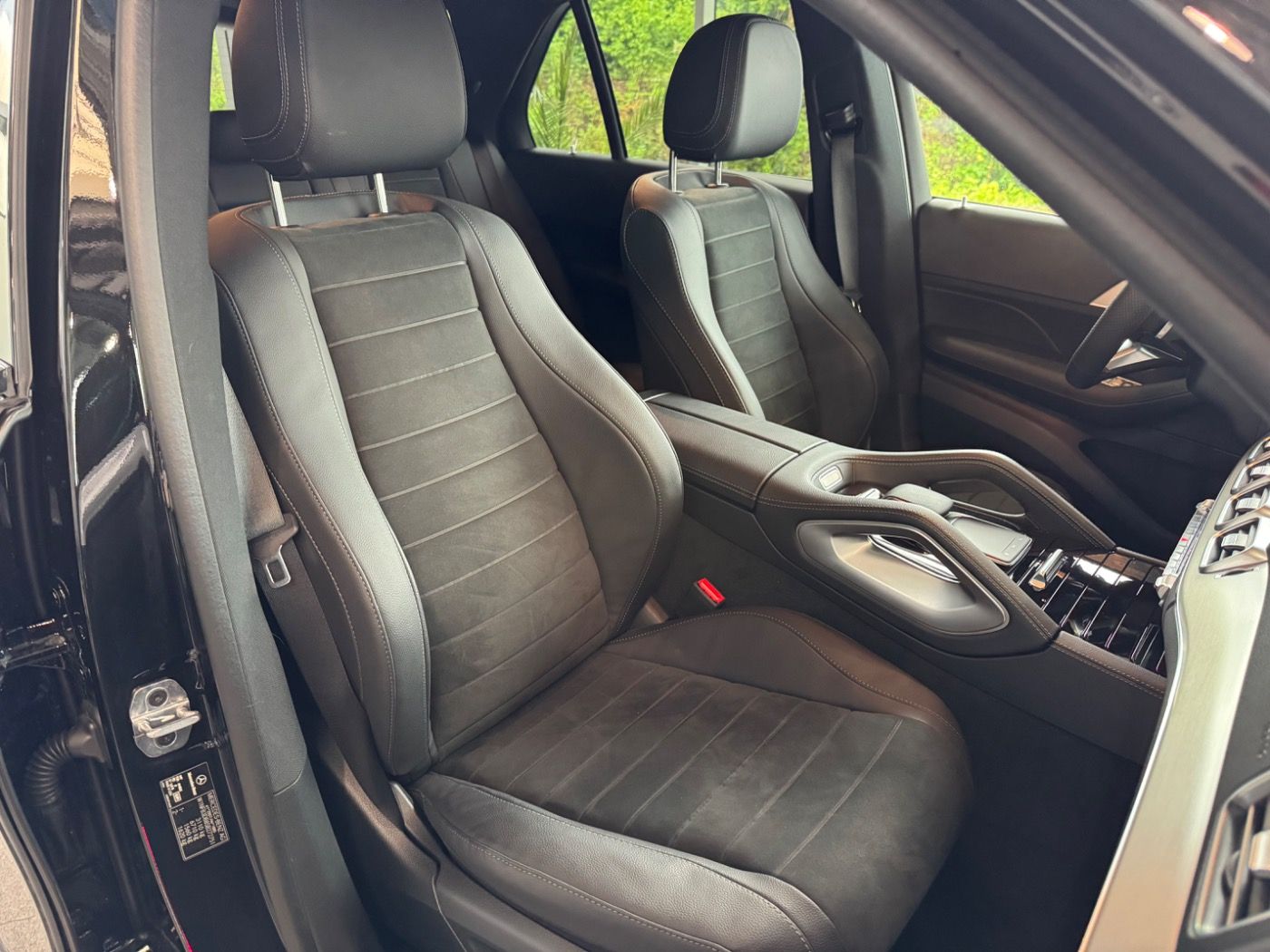 Mercedes-Benz GLE 450 d 4Matic AMG+PANO+AIRMATIC+AHK+NIGHT