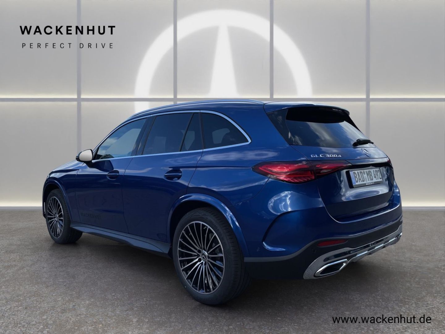 Mercedes-Benz GLC 300 d 4M AMG ADVANCED AHK PANO 360°FAP BURM