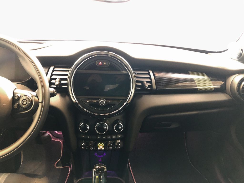 MINI Cooper SE Trim L - Samsaru's Car Outlet