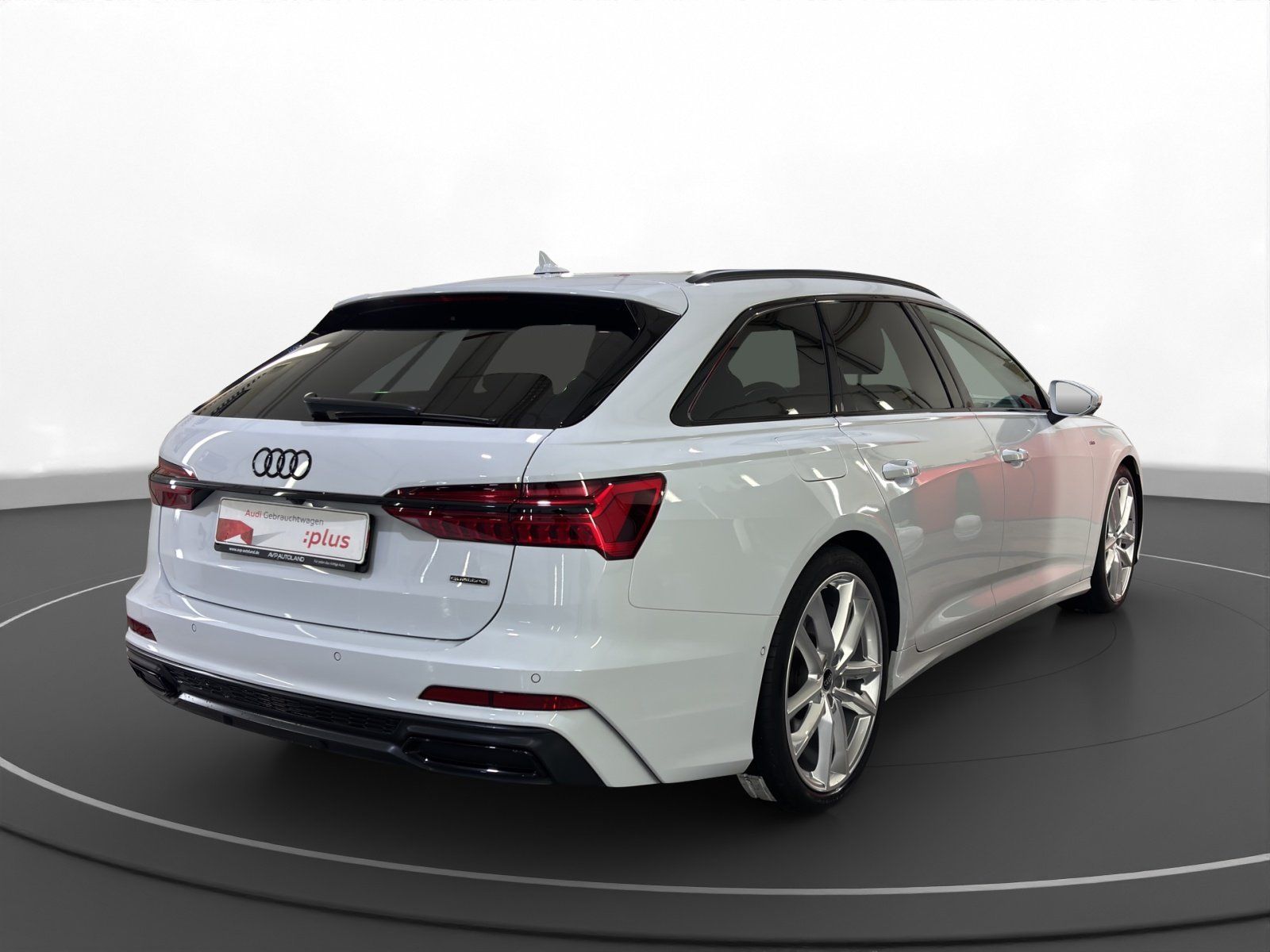 Audi A6 Avant 55 TFSI e quattro S tronic S line | AHK
