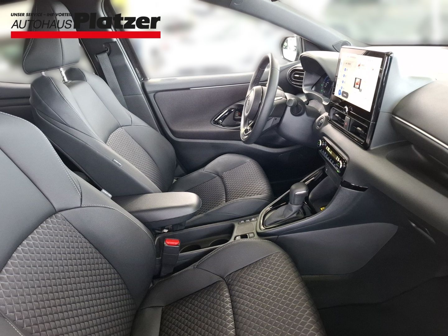 Toyota Yaris Hybrid Style 1.5 Navi LED Apple CarPlay An