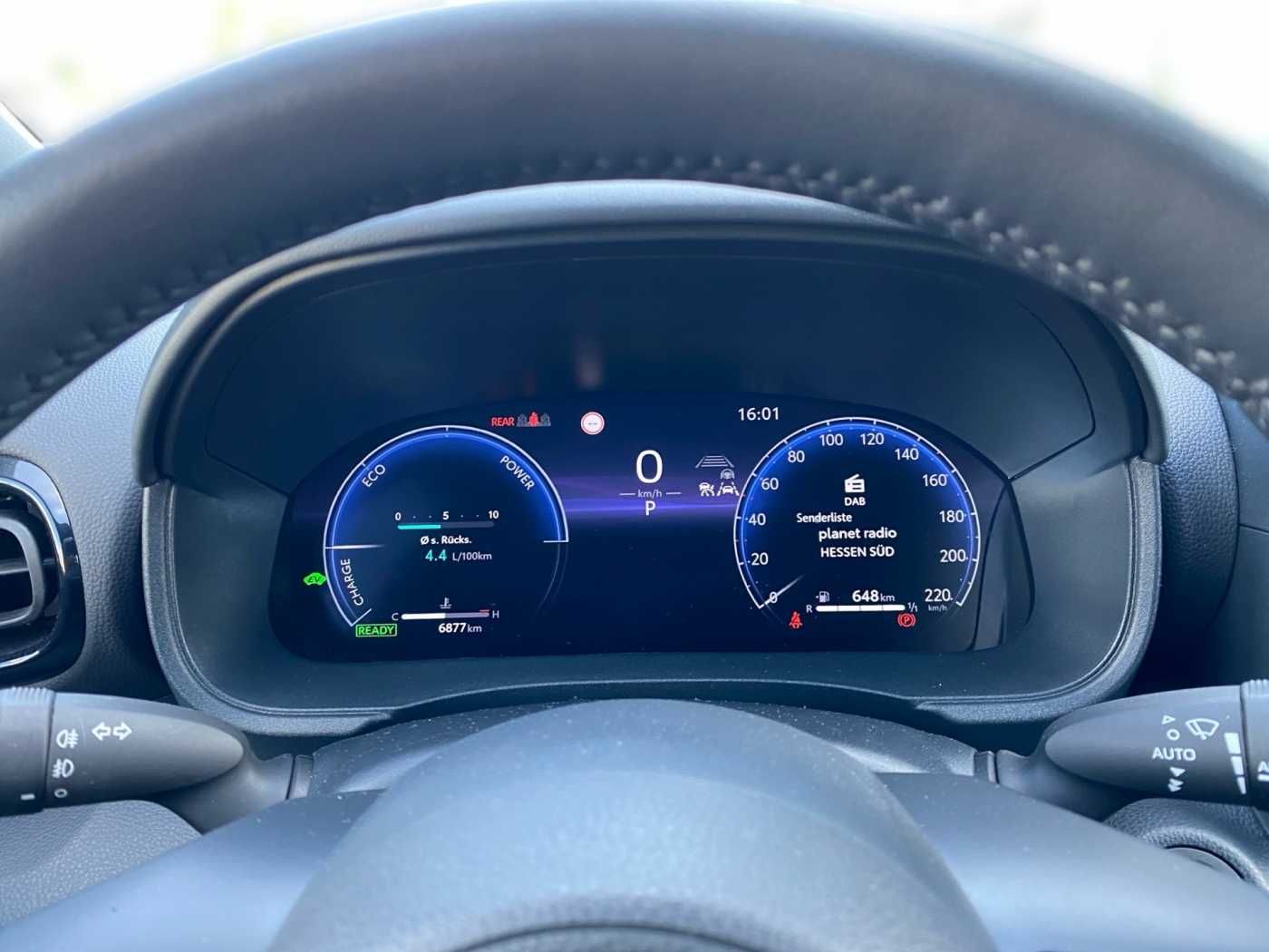 Toyota Yaris 1.5 Hybrid Style LED KLIMA KAMERA BT