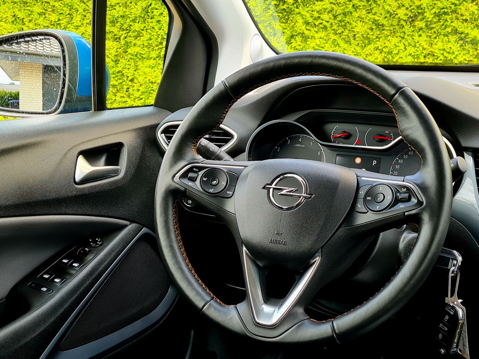 Opel Crossland Innovation - Samsaru's Car Outlet