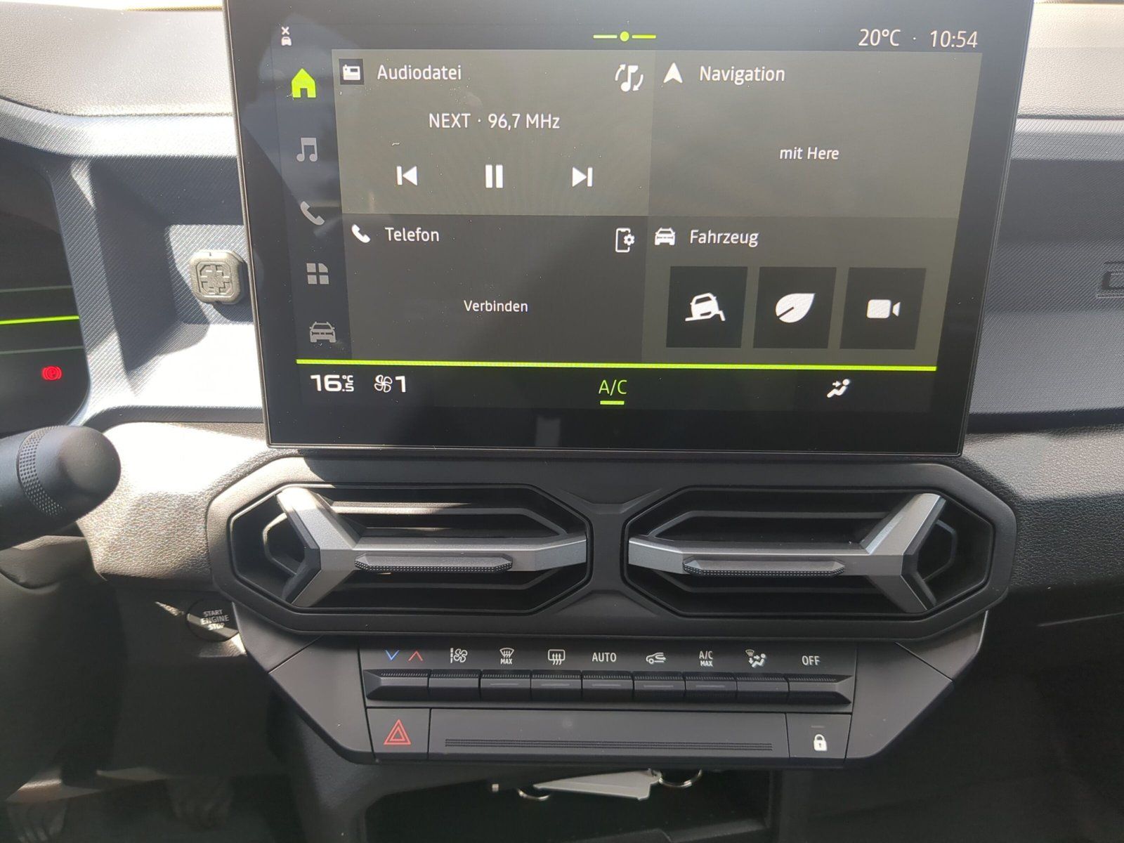 Dacia Duster TCe 130 4x4 Journey - Samsaru's Car Outlet