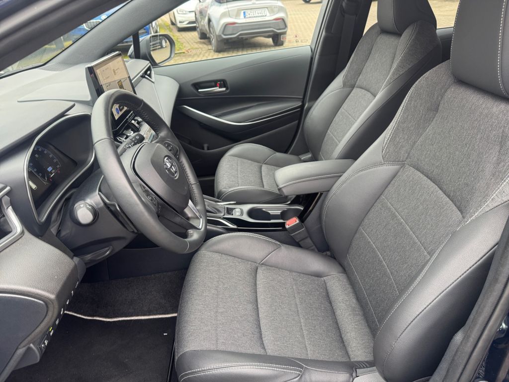 Toyota Corolla 2.0 Hybrid Touring Sports Teamplayer (ZE