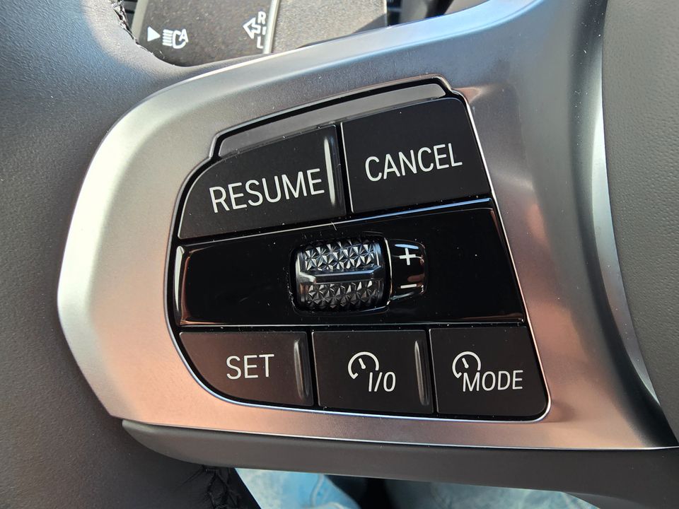 BMW X5 xDrive50e M Sportpaket*Pano*AHK*adapLED*DAPro