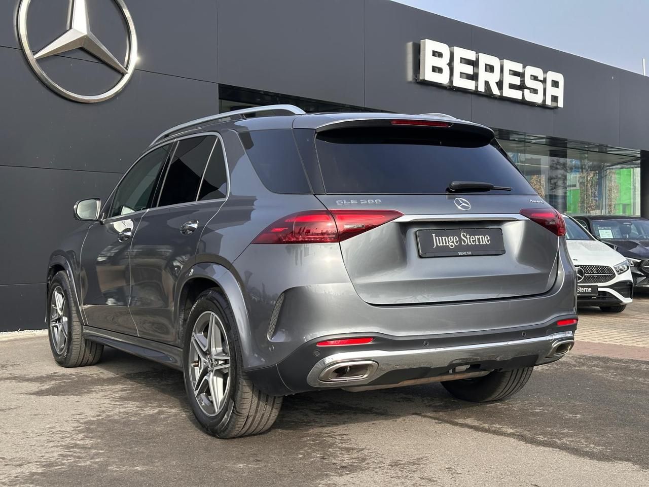 Mercedes-Benz GLE 580 4M AMG Pano AHK Burmester Distronic 360