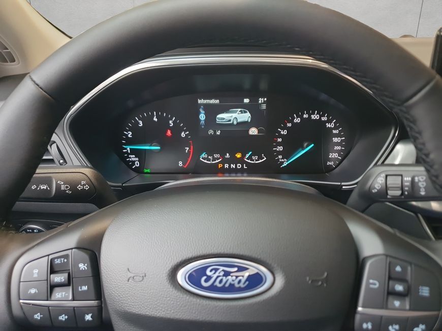 Ford Focus 1.0 EcoBoost Hybrid Aut. TITANIUM EDITION