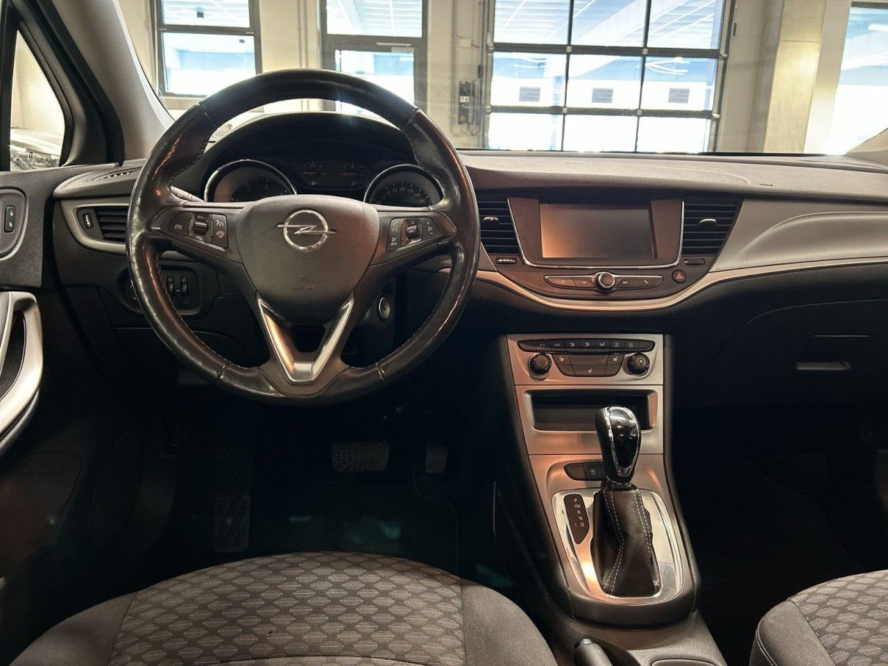 Opel Astra K Sports Tourer Edition - Samsaru's Car Outlet