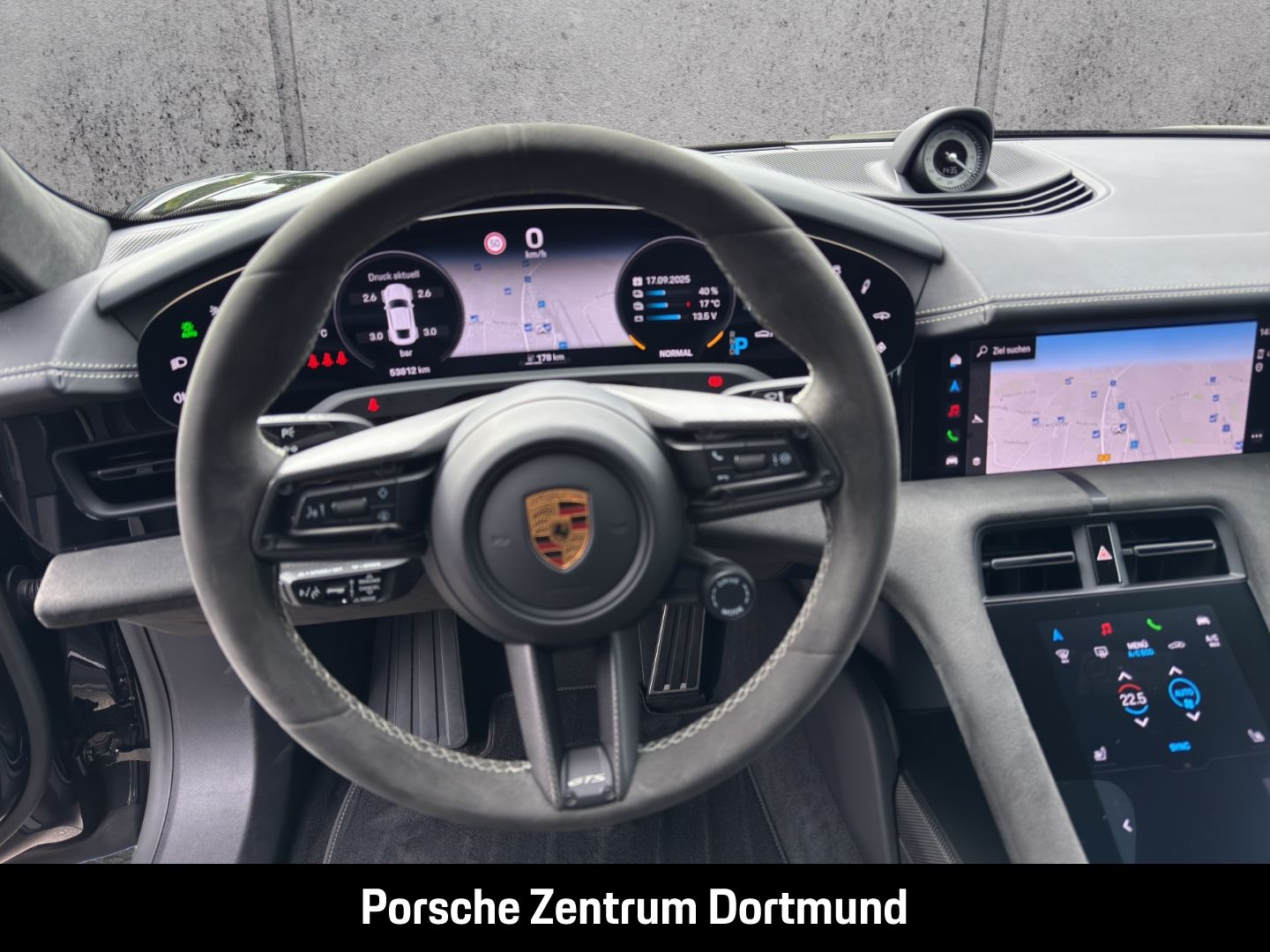 Porsche Taycan GTS Head-Up LED-Matrix Surround-View