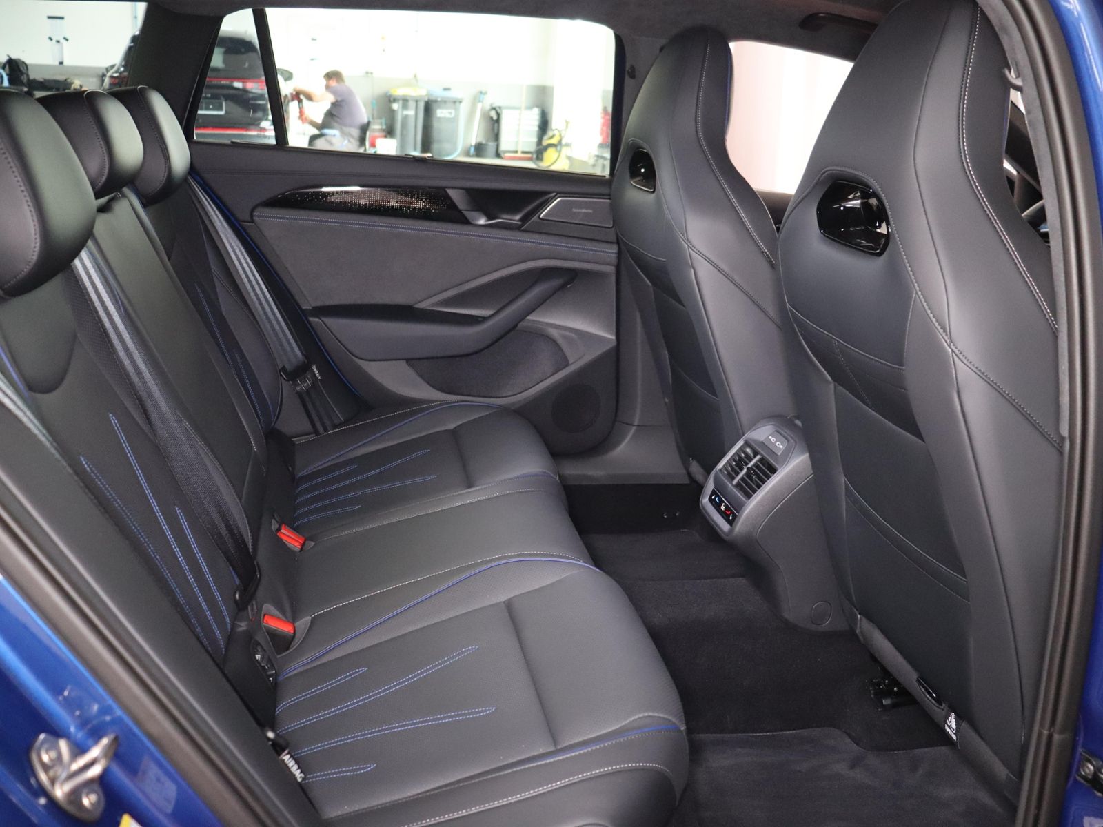 Volkswagen Passat Variant R-Line 1.5TSI e-Hybrid 398,-ohne