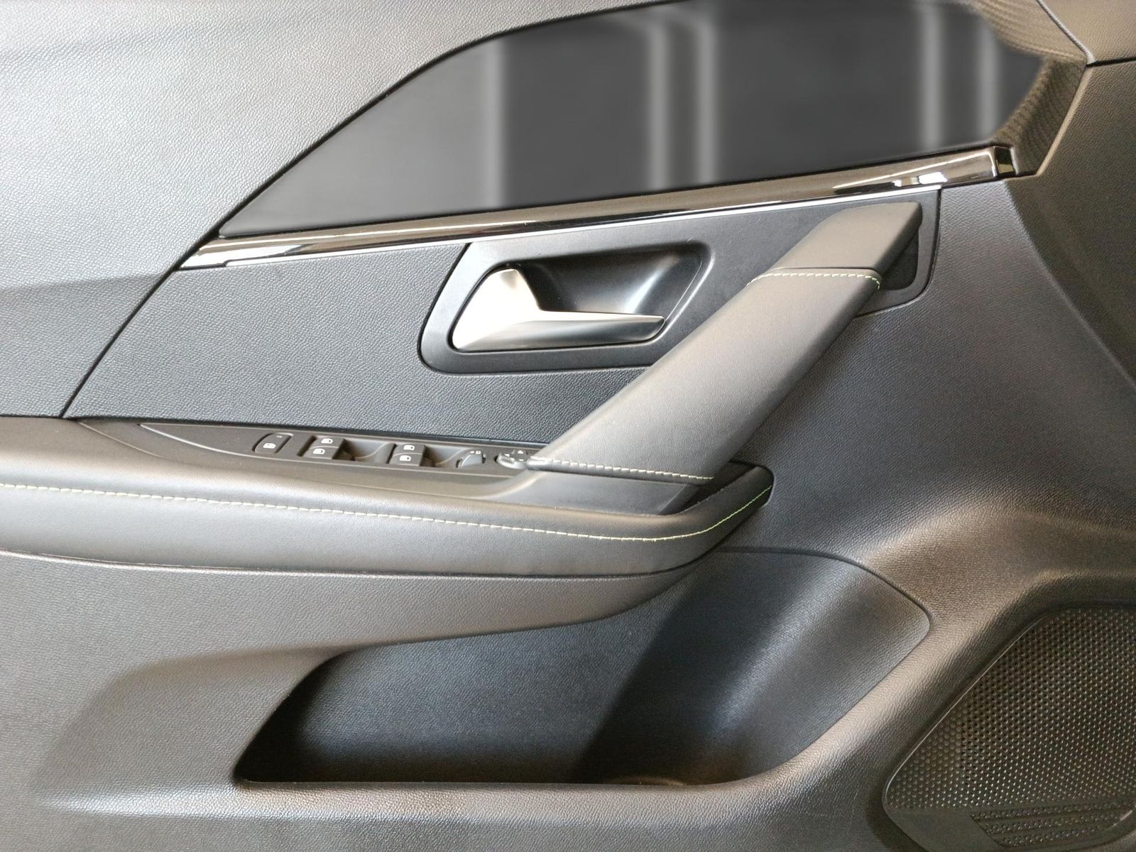 Peugeot 208 1.2 Pure Tech GT - Samsaru's Car Outlet