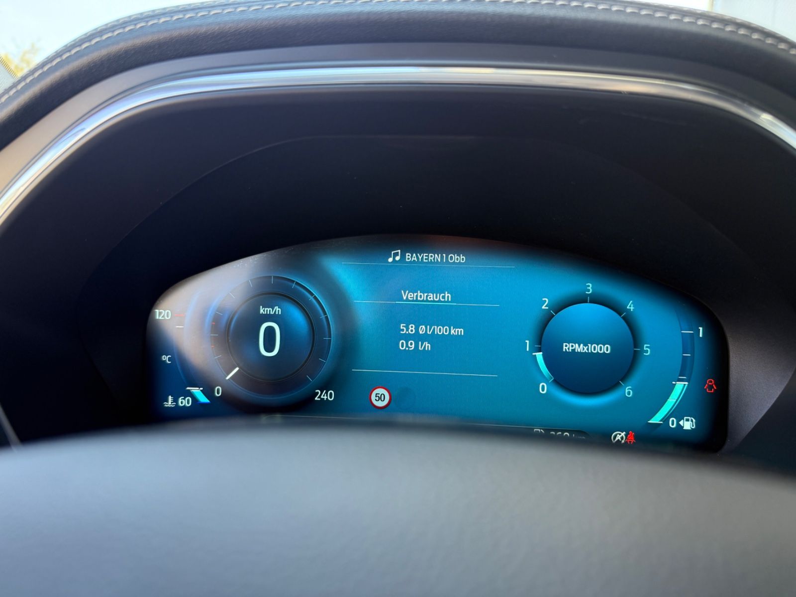 Ford Focus 2.0 Vignale - Samsaru's Car Outlet