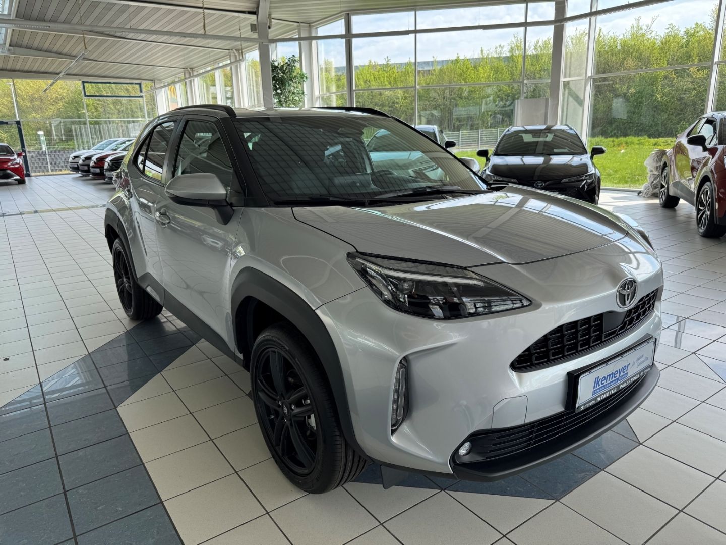 Toyota Yaris Cross Hybrid Team DK 18Zoll Sitzheizung Le