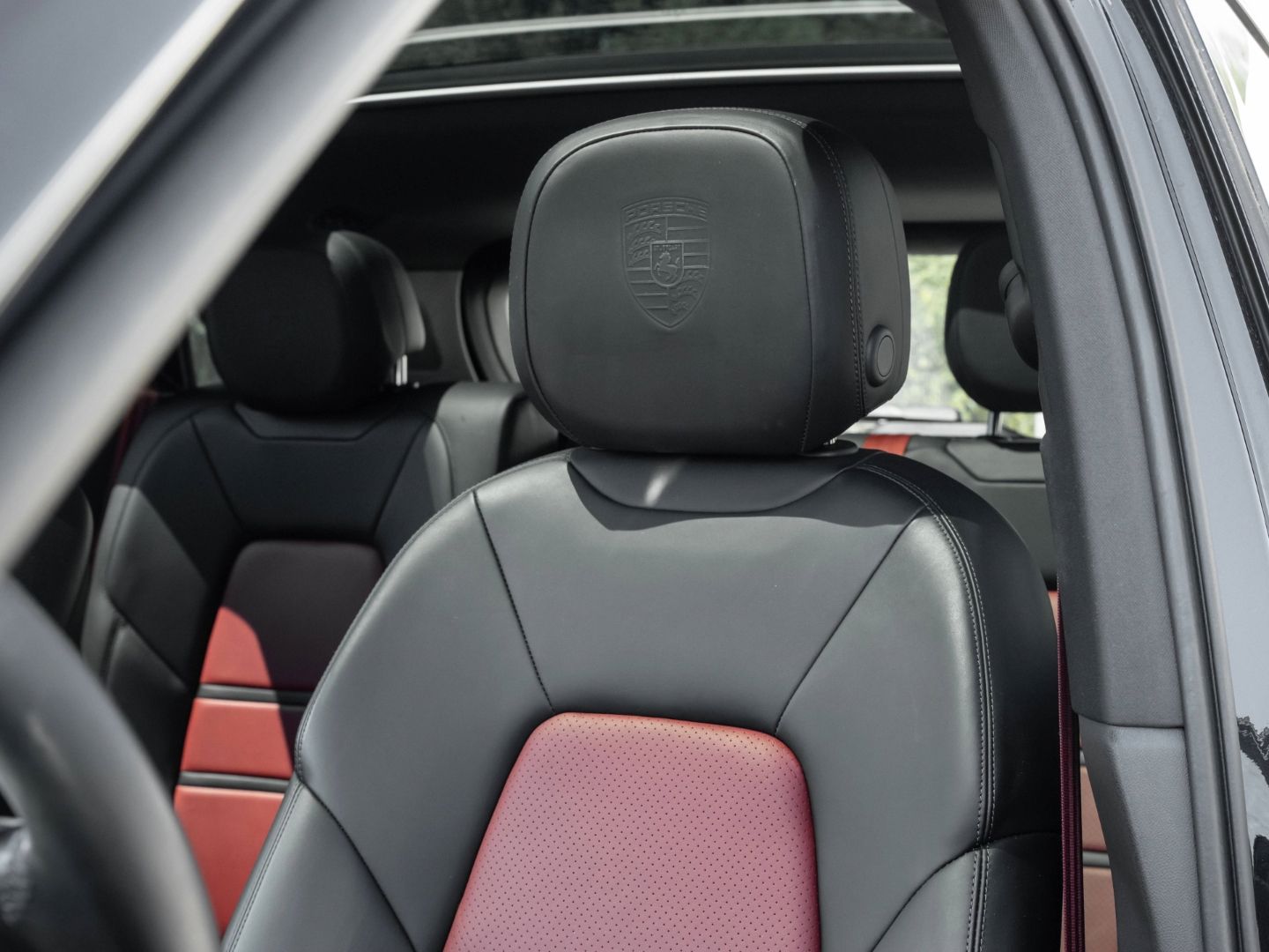Porsche Cayenne S Platinum Edition 14 Wege Sitze Pano