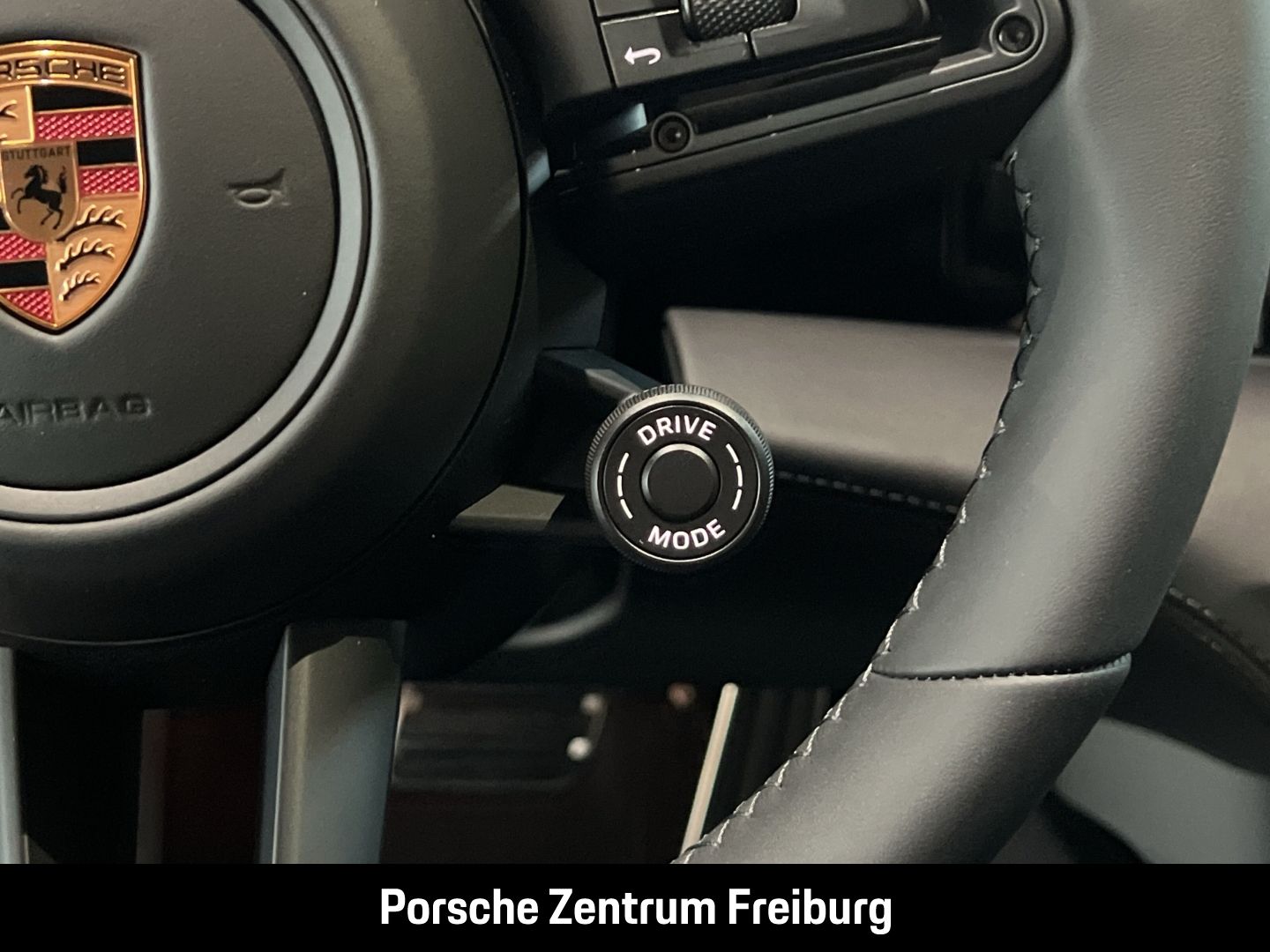 Porsche Taycan 4S Cross Turismo LED-Matrix InnoDrive