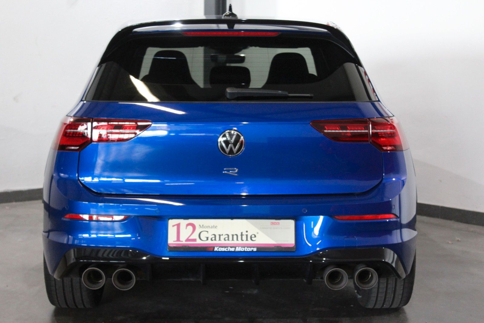 Volkswagen Golf VIII Lim. R 4Motion - Samsaru's Car Outlet