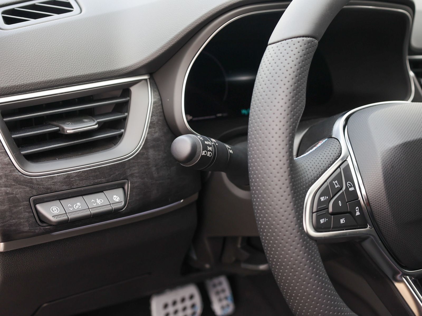 Renault Arkana ESPRIT ALPINE Full Hybrid - Samsaru's Car Outlet