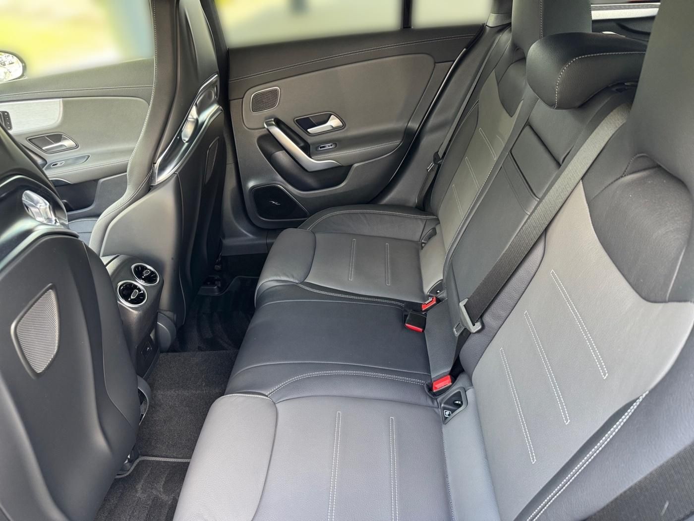 Mercedes-Benz CLA 45 AMG S 4M - Samsaru's Car Outlet