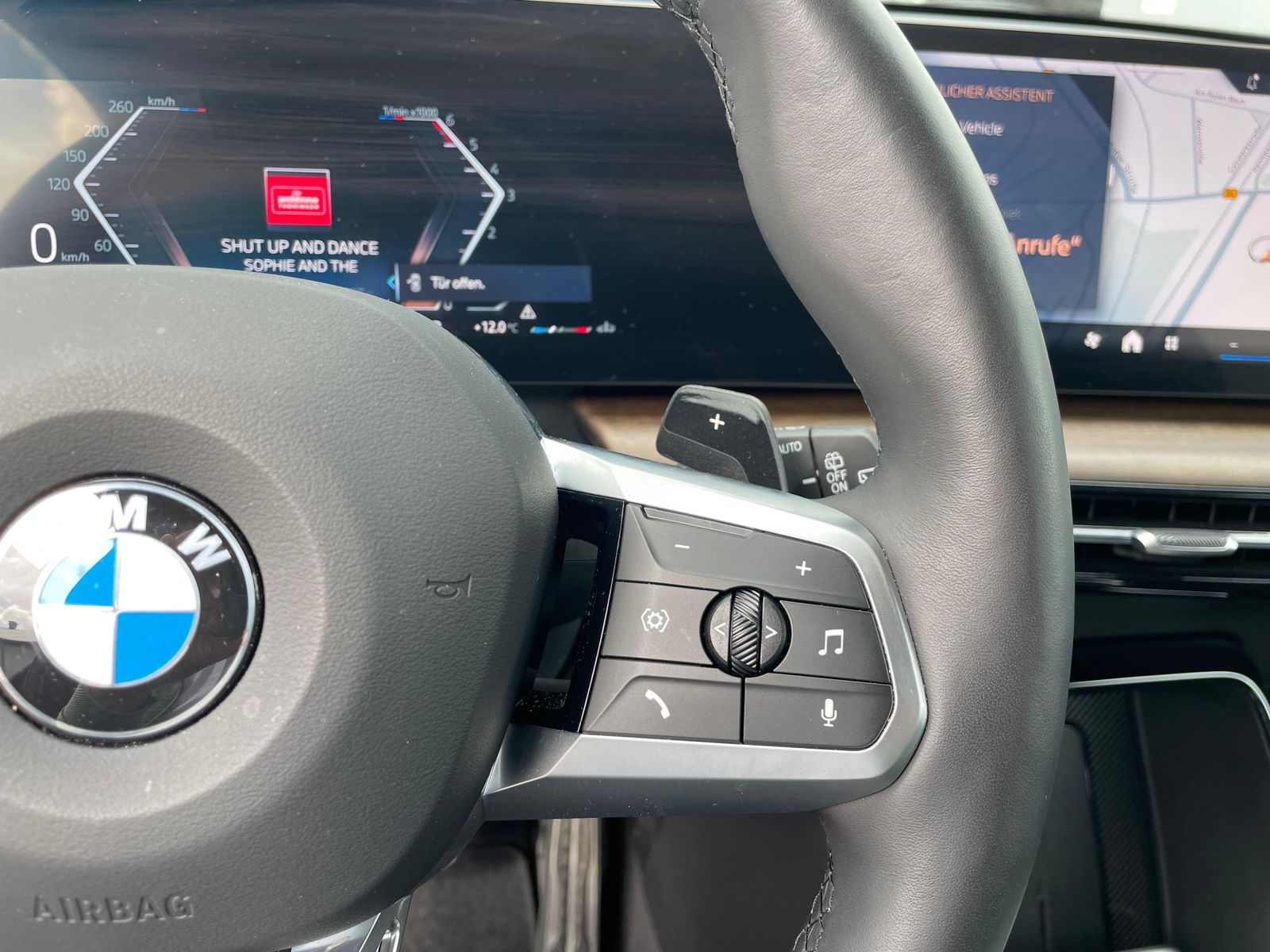 BMW X1 xDrive23d M Sportpaket - Samsaru's Car Outlet