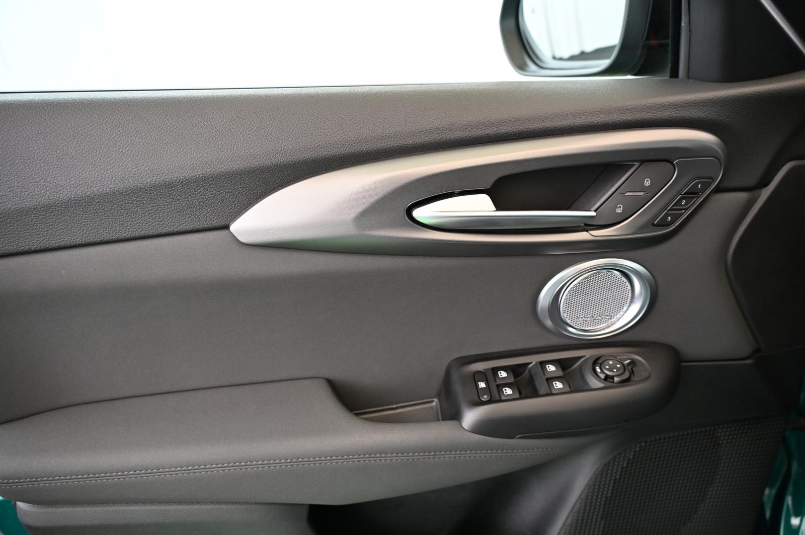 Alfa Romeo Tonale 1.3 PHEV 280 Q4 Ti LED/PANO/PREMIUM/19