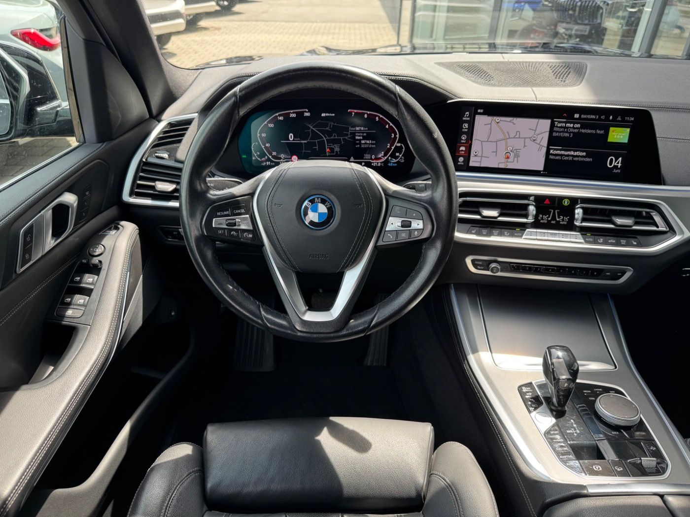 BMW X5 xDrive45e xLine AHK/360/KomFZ 2 JAHRE GARANTI
