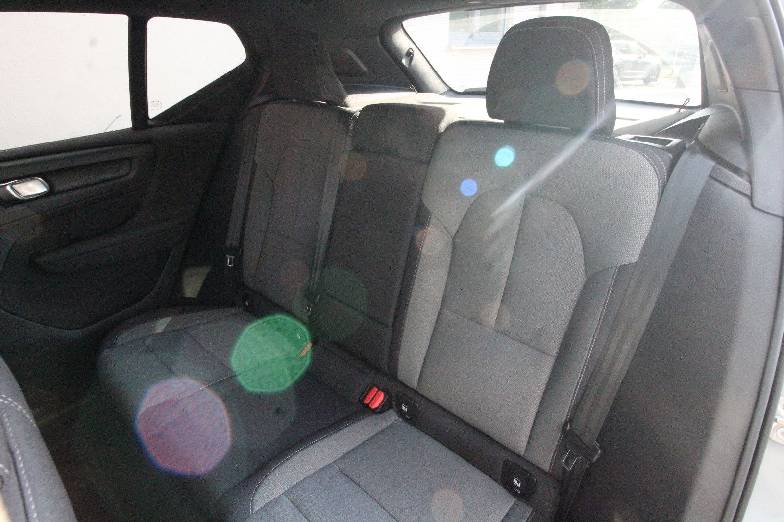Volvo XC40 Core B3 - Samsaru's Car Outlet