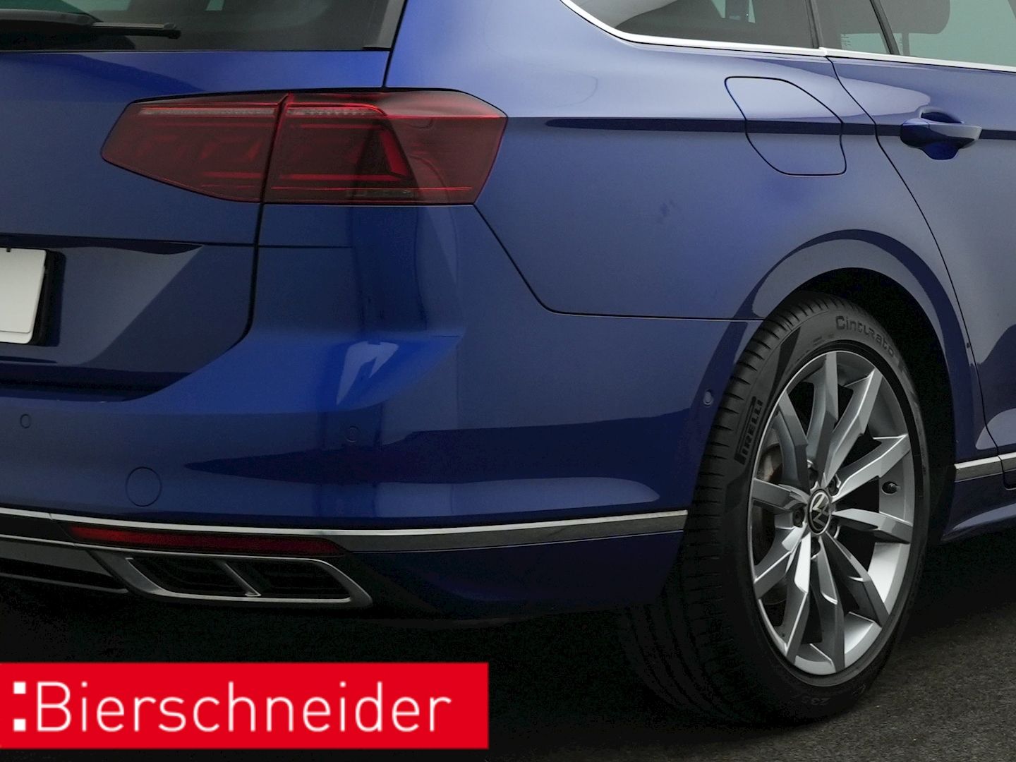 Volkswagen Passat Variant 2.0 TSI DSG Business R-Line PANO