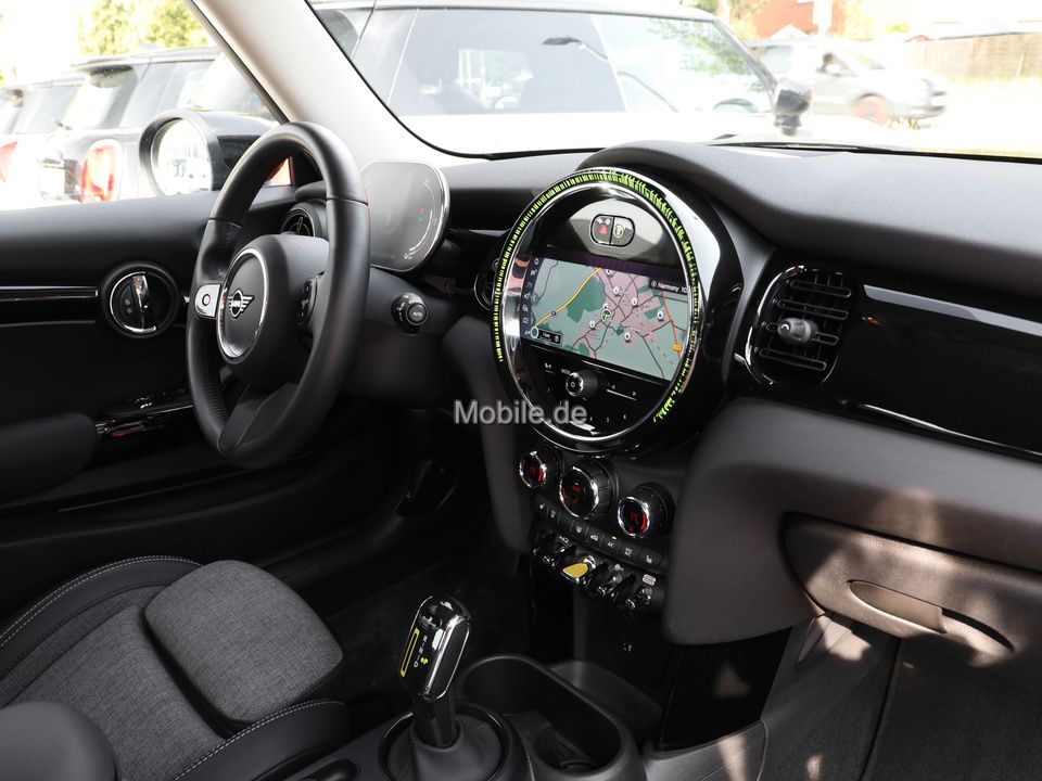 MINI Cooper SE Classic - Samsaru's Car Outlet