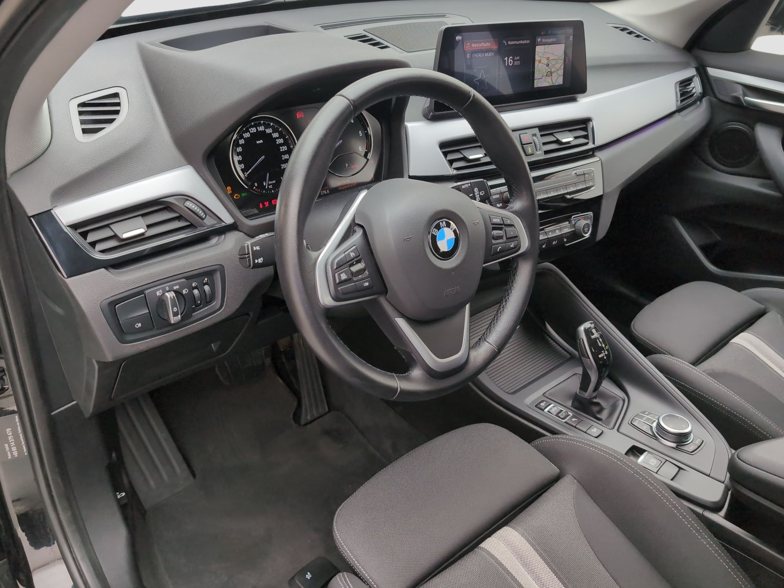 BMW X1 xDrive20d - Samsaru's Car Outlet