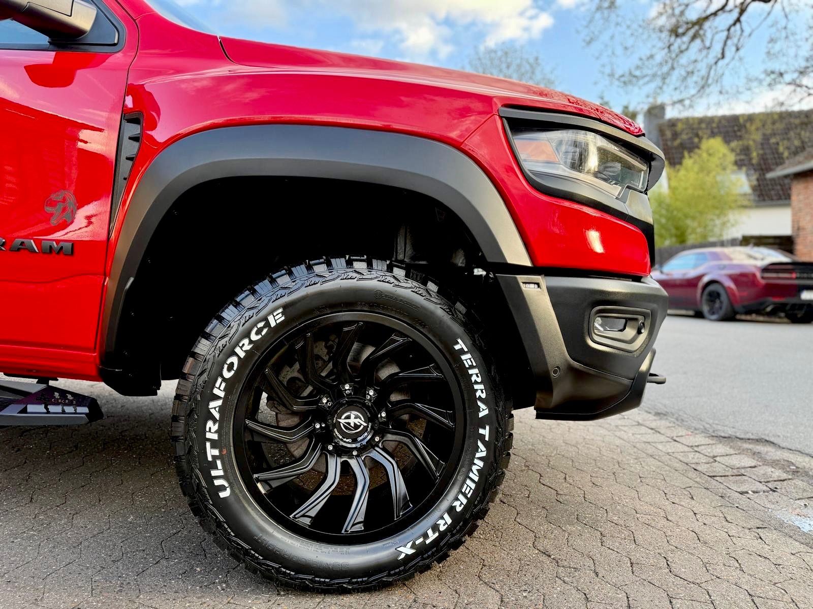 Dodge TRX KIT*12"RADIO*OFFROAD*LPG*4X4*AHK*NAVI*BÜGEL*
