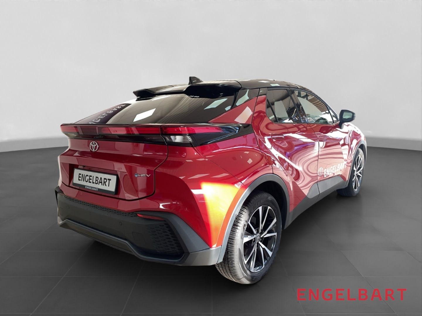 Toyota C-HR 1.8 Hybrid - Samsaru's Car Outlet