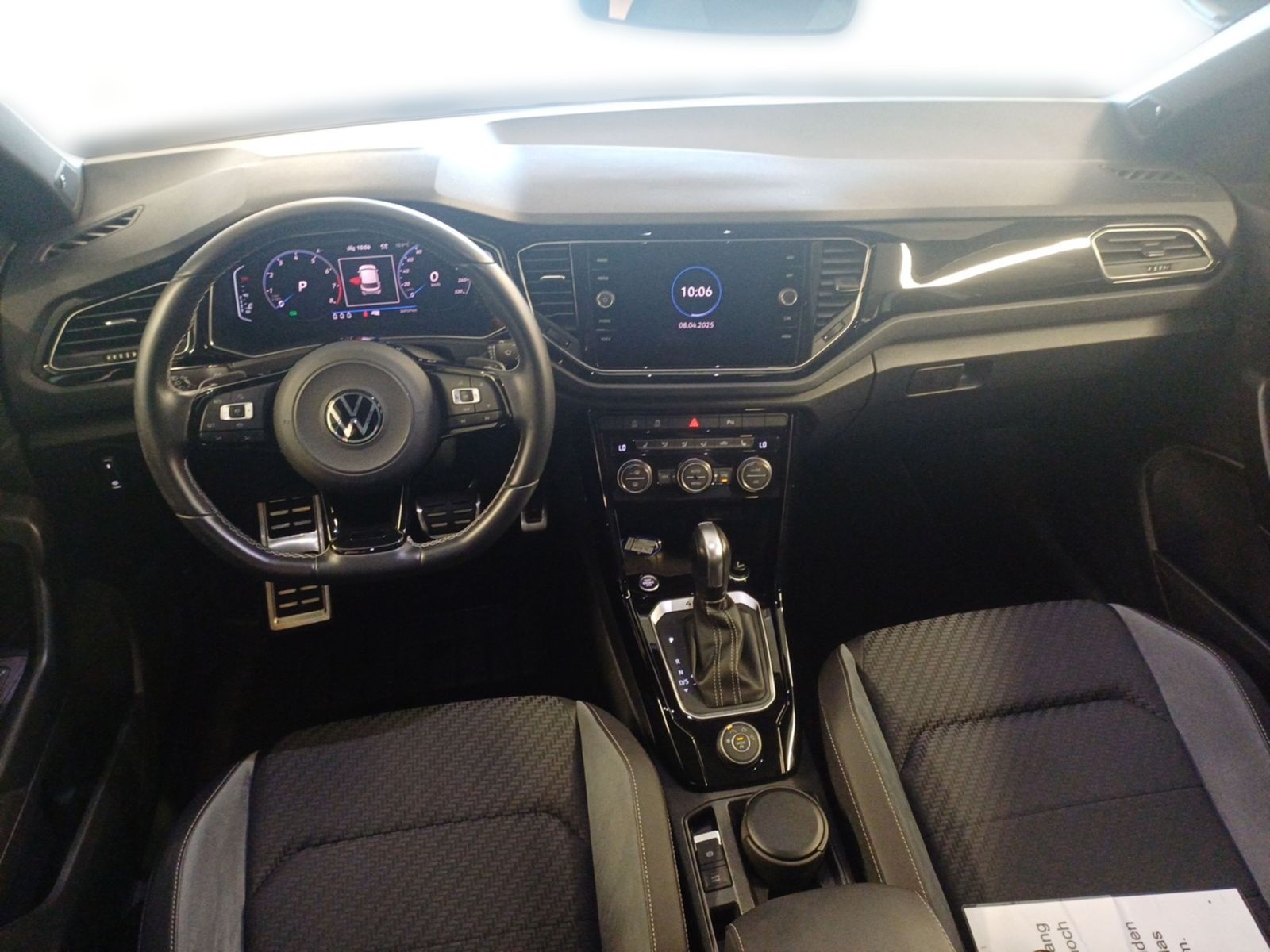 Volkswagen T-Roc R 4Motion - Samsaru's Car Outlet