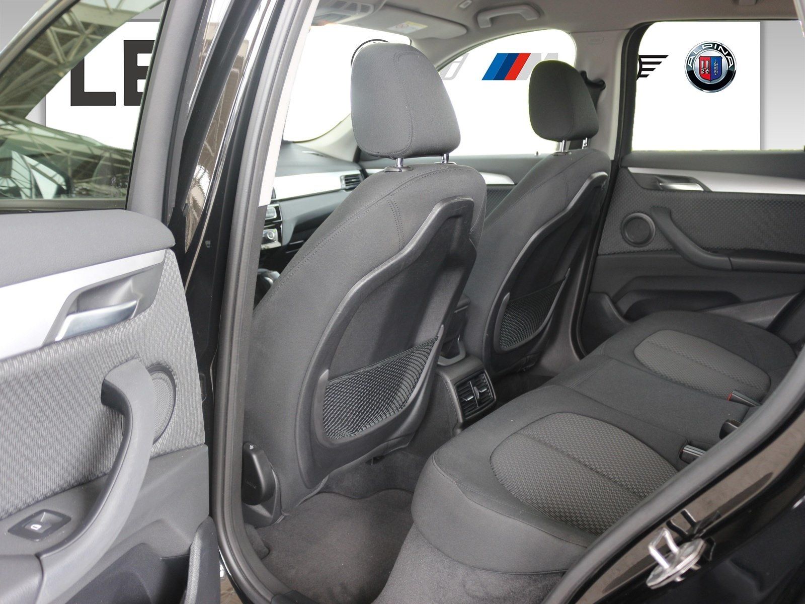 BMW X1 xDrive25e Advantage - Samsaru's Car Outlet