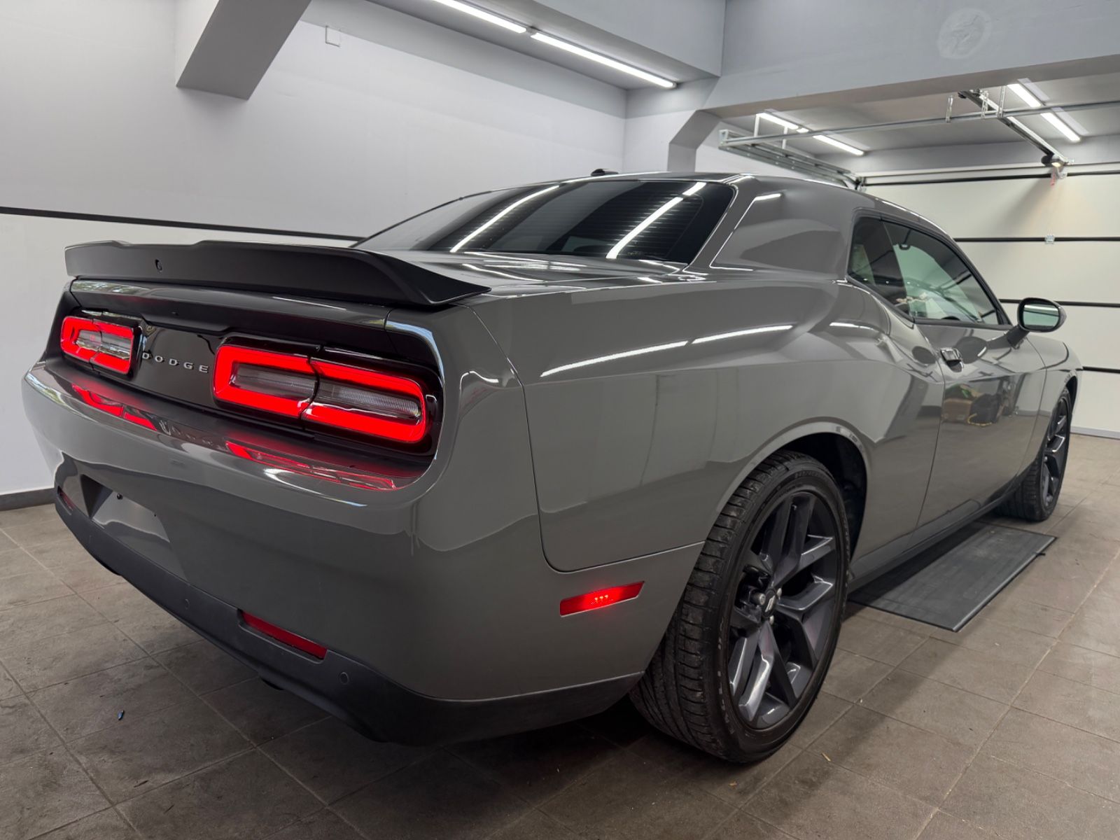 Dodge Challenger 5.7 R/T Blacktop Last Call/100db Klap