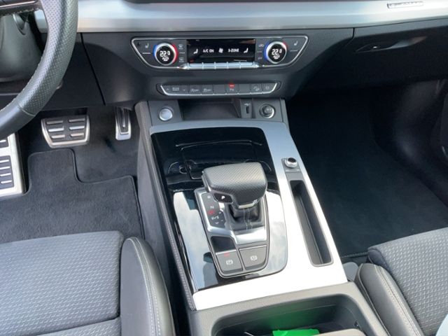 Audi Q5 40 TDI quattro S line AHK+KAMERA+ACC+MATRIX L