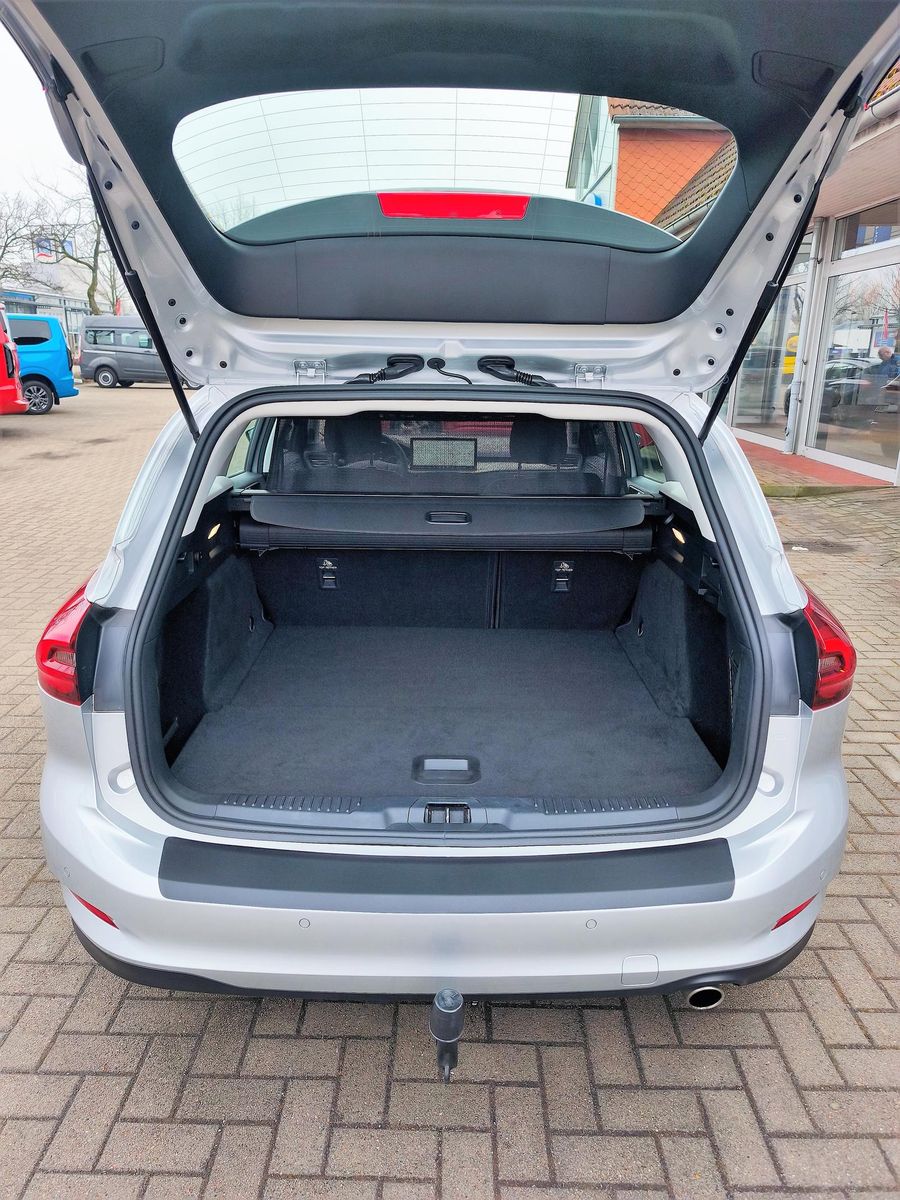 Ford Focus Turnier Titanium 1.5 EcoBlue Autm. ACC,AHK