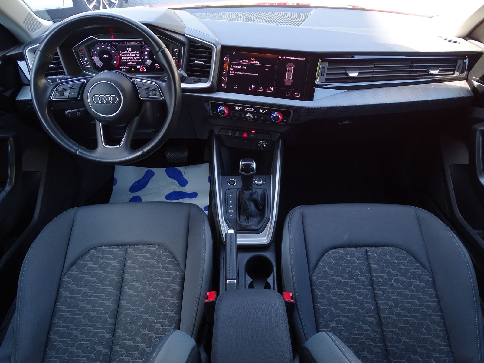 Audi A1 30 Sportback 1.0.TFSI - Samsaru's Car Outlet