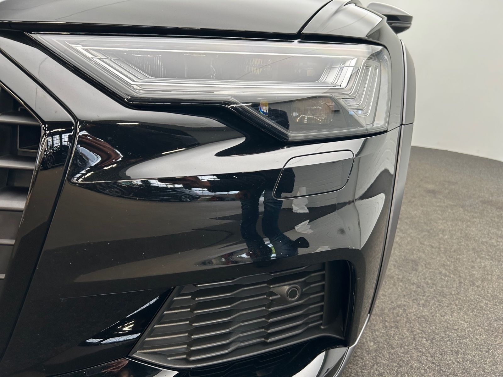 Audi A6 allroad quattro 55 TFSI - Samsaru's Car Outlet