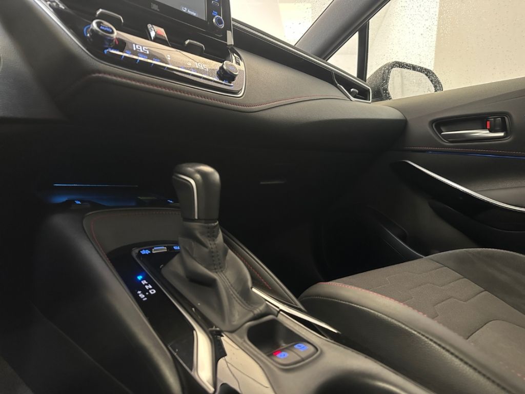 Toyota Corolla Hybrid Lounge - Samsaru's Car Outlet
