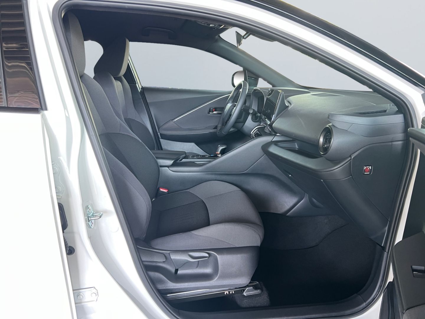 Toyota C-HR 1.8 Hybrid Team D *LED*el. Heck*SHZ*CAM*ACC